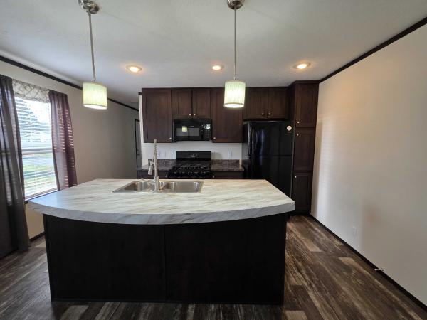 2020 Clayton - Wakarusa Mobile Home