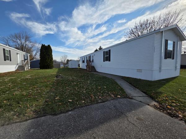 2020 Clayton - Wakarusa Mobile Home