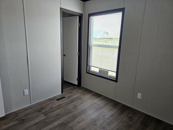 2022 Clayton Vision  Home