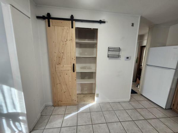 1989 Riverview  Home