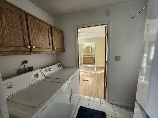 1989 Riverview  Home