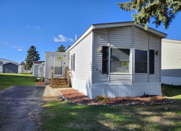 1989 Riverview  Home