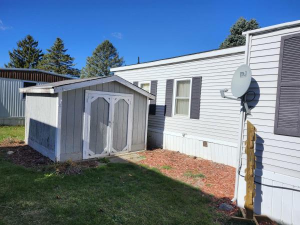 1989 Riverview  Home