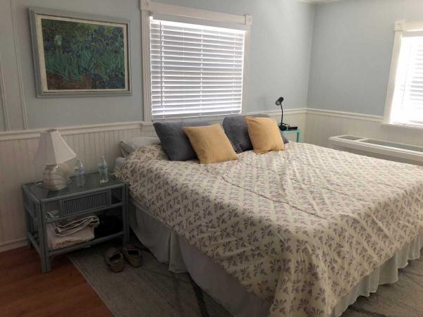 1983 Comm Mobile Home