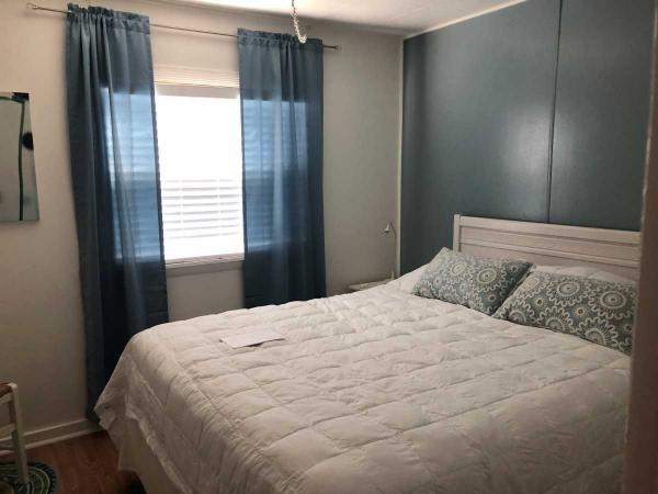 1983 Comm Mobile Home