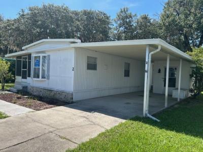 Photo 3 of 17 of home located at 2 Orchid Drive Fruitland Park, FL 34731