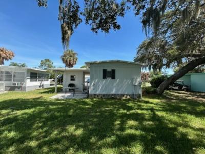 Photo 4 of 17 of home located at 2 Orchid Drive Fruitland Park, FL 34731