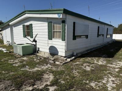 Photo 5 of 8 of home located at 222 Colburn Drive Debary, FL 32713