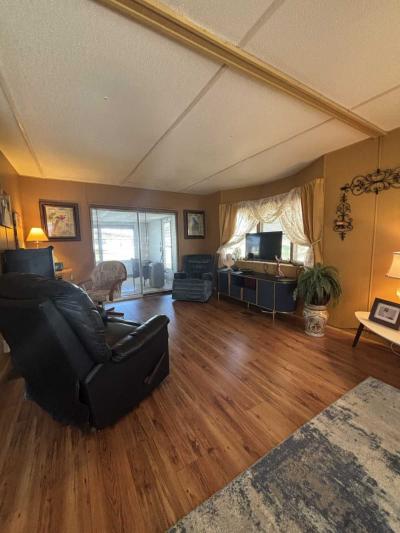 Photo 4 of 20 of home located at 21 Oro Grande Way Port St Lucie, FL 34952