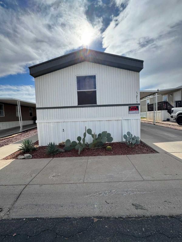 2000 Clat Mobile Home For Sale