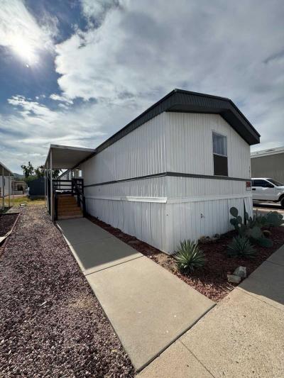 Photo 3 of 23 of home located at 1213 W Welland Rd Phoenix, AZ 85041