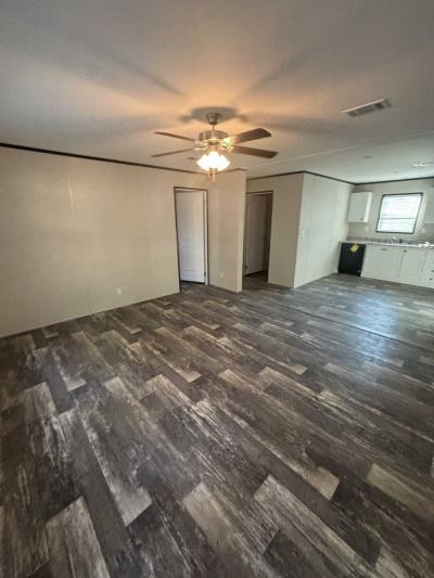 Photo 2 of 9 of home located at 6121 Collins Rd, #55 Jacksonville, FL 32244