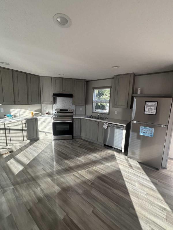 2025 Clayton Blazer Extreme Mobile Home