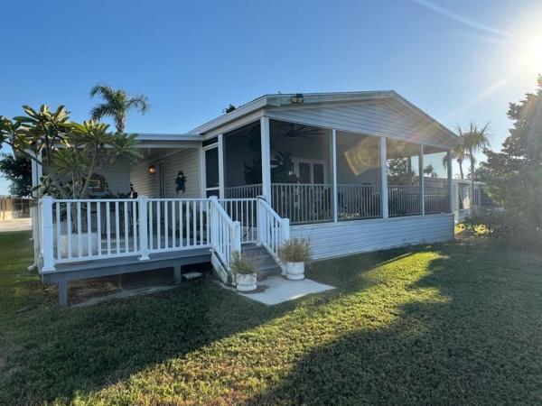 Photo 1 of 2 of home located at 7908 Lakeshore Drive Ellenton, FL 34222