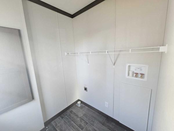 2025 Friendship Vista 193501 Manufactured Home