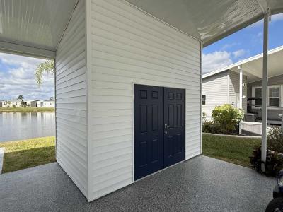 Photo 3 of 37 of home located at 12116 SW County Rd 769 Lake Suzy, FL 34269