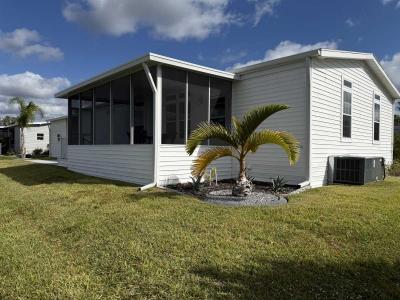 Photo 5 of 37 of home located at 12116 SW County Rd 769 Lake Suzy, FL 34269