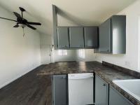 1987 GOLDEN WEST	 Manufactured Home