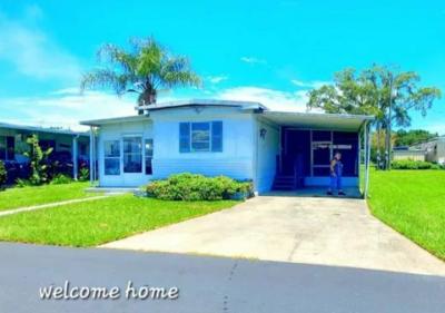 Mobile Home at 39651 Calamanda Avenue Zephyrhills, FL 33541