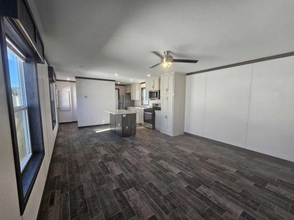 2025 Friendship Vista 193501 Manufactured Home