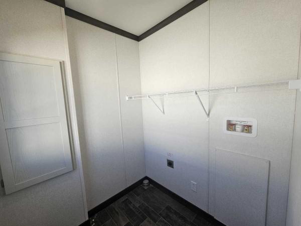 2025 Friendship Vista 193501 Manufactured Home