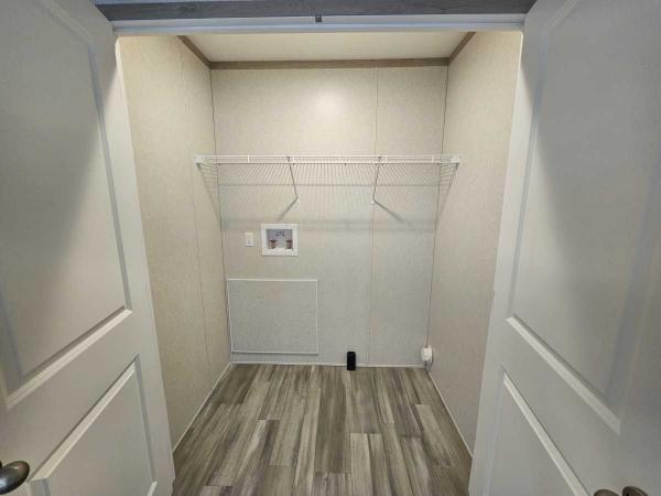 2025 Clayton Adrenaline 5216-4209 Manufactured Home