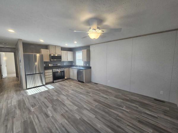 2025 Clayton Adrenaline 5216-4209 Manufactured Home