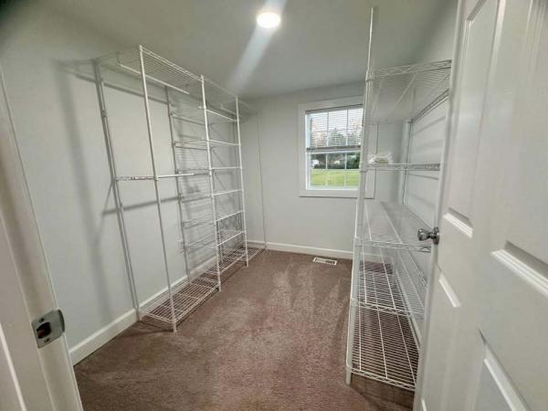 1988 Knox Mobile Home