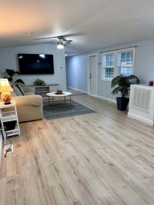 1988 Knox Mobile Home