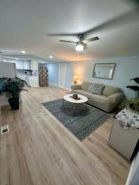 1988 Knox Mobile Home