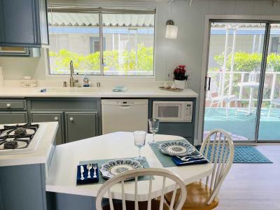 Photo 4 of 29 of home located at 101 Malaga Tustin, CA 92780