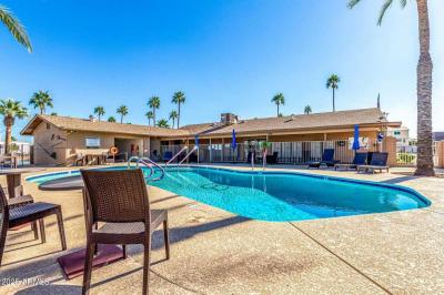 Photo 5 of 14 of home located at 16225 N Cave Creek Rd #1 Phoenix, AZ 85032