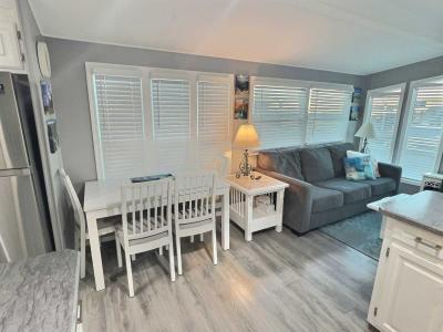 Photo 6 of 17 of home located at 2760 S Royal Palm #105 Apache Junction, AZ 85119