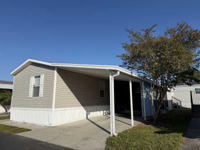 Photo 2 of 19 of home located at 12701 126th Ave Lot 24 Largo, FL 33774