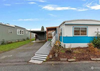 Mobile Home at Mountain View Mobile Park 2522 Old Highway 99 S Rd Trlr Mount Vernon, WA 98273