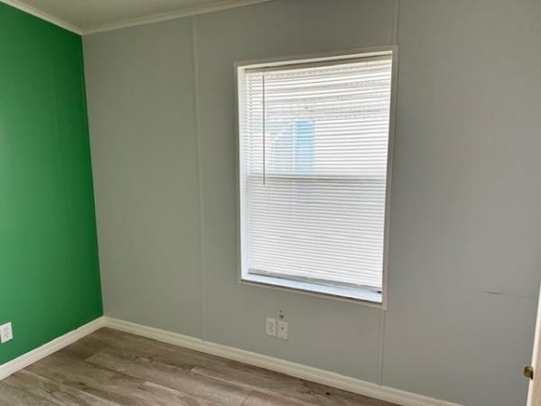 2000 Palm Harbor Manufactured Home