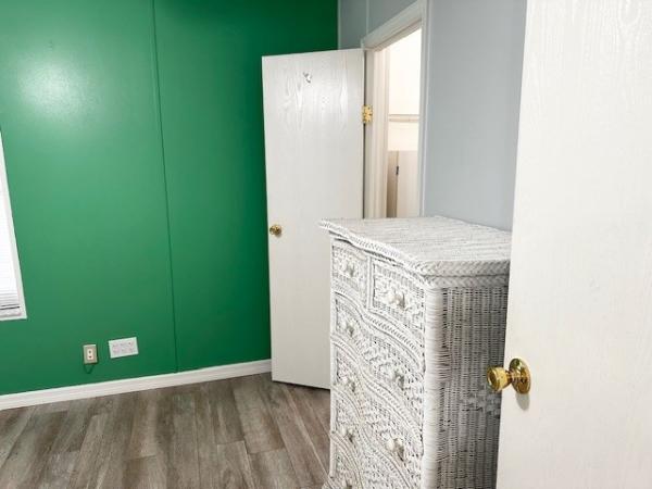 2000 Palm Harbor Manufactured Home