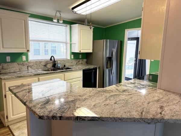 2000 Palm Harbor Manufactured Home