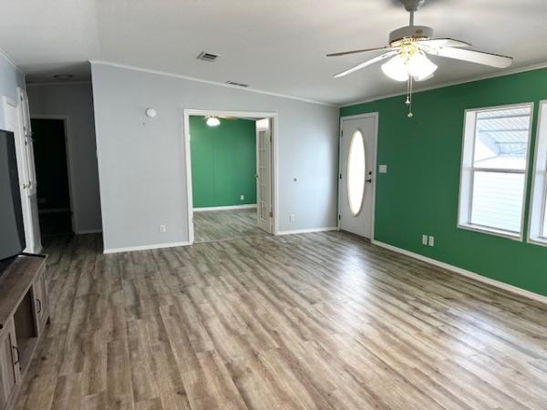 2000 Palm Harbor Manufactured Home