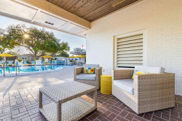 2000 Palm Harbor Manufactured Home