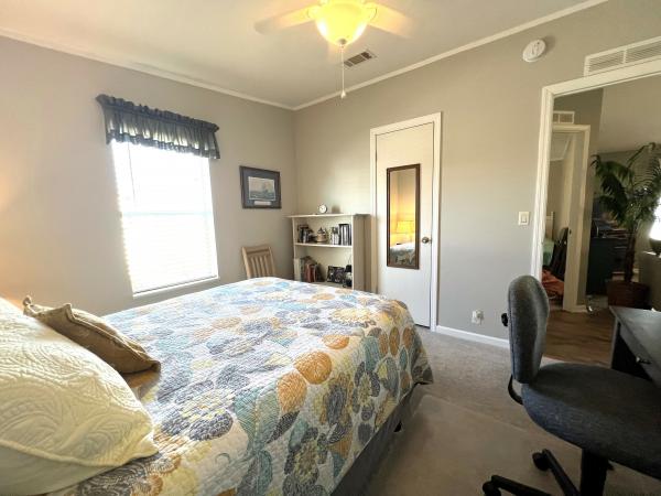 2003 Homes of Merit HS Mobile Home