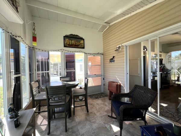 2003 Homes of Merit HS Mobile Home