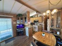 1986 Skyline Manufactured Home