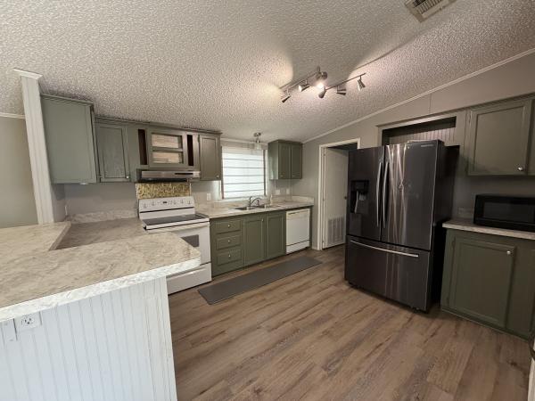 2002 Fleetwood FLA/B7094709475 Mobile Home