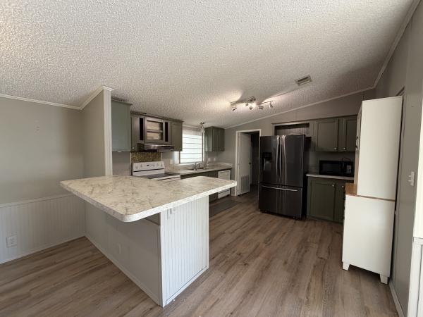 2002 Fleetwood FLA/B7094709475 Mobile Home