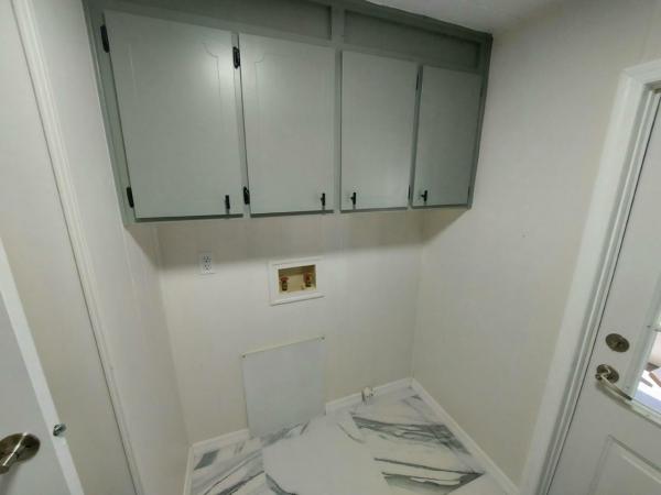 1985 Palm Harbor 5525A Manufactured Home