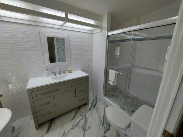 1985 Palm Harbor 5525A Manufactured Home