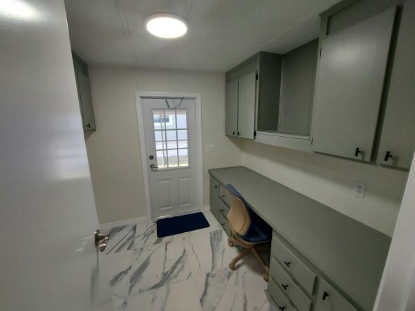 1985 Palm Harbor 5525A Manufactured Home