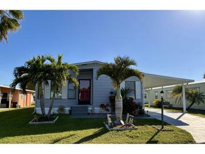 Mobile Home at 4612 SE Cottonwood Terr Stuart, FL 34997