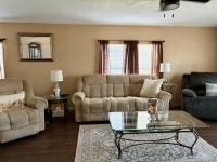 1988 HS Barrington Manufactured Home